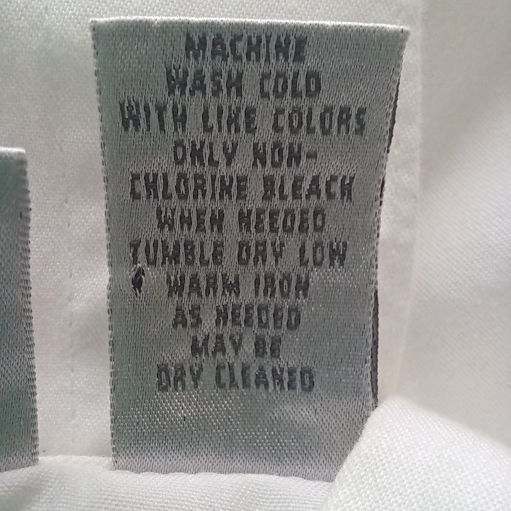 CHICOS WHITE BUTTON COASTAL GRANNY LONG SHIRT SIZE 1 - Picture 16 of 16